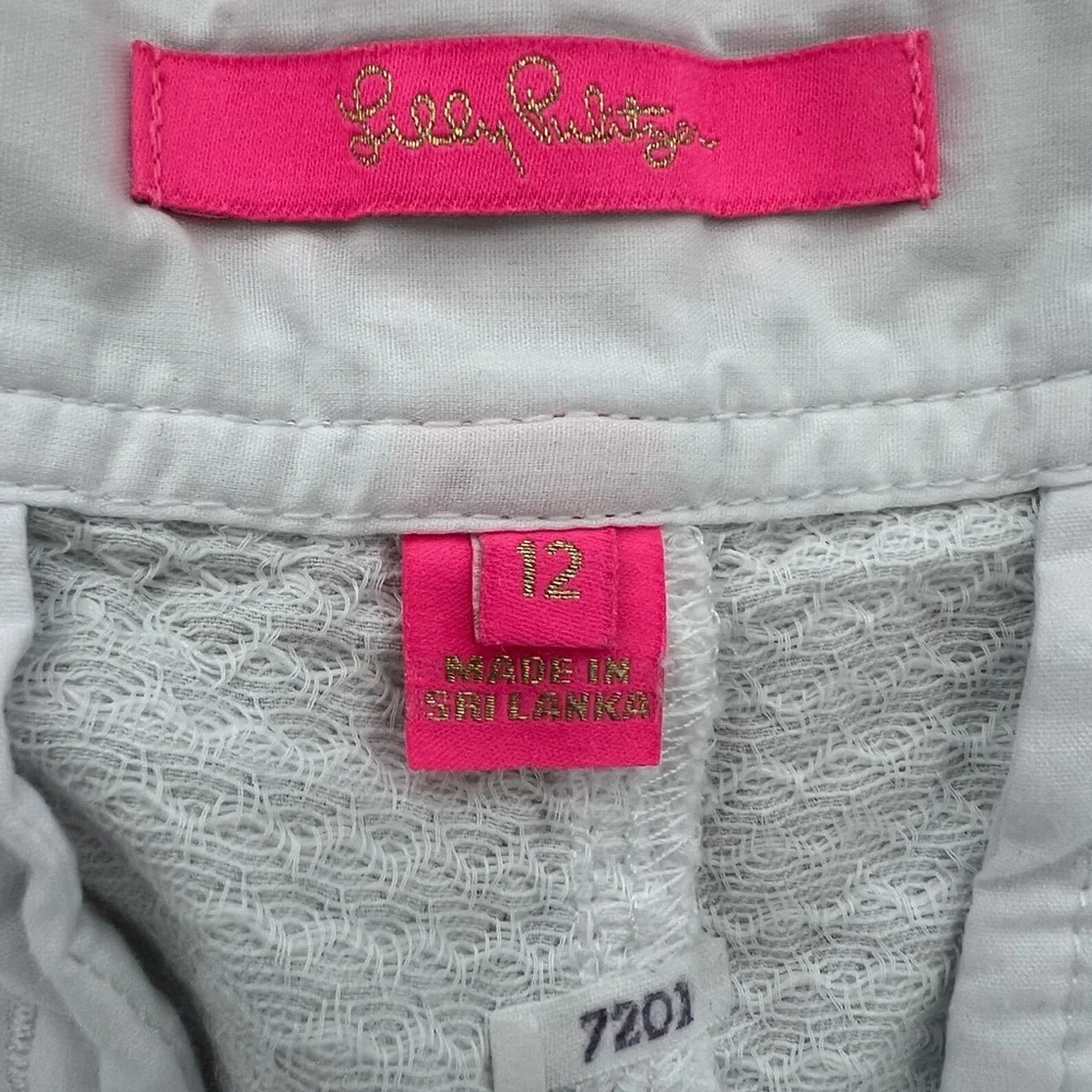 Lilly Pulitzer Textured White Women's Shorts - Picture 4 of 4